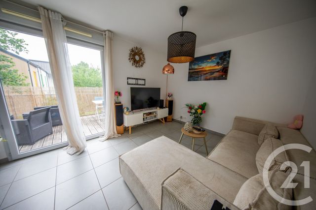 Appartement T3 à vendre - 3 pièces - 61.35 m2 - BLANQUEFORT - 33 - AQUITAINE - Century 21 Kadima
