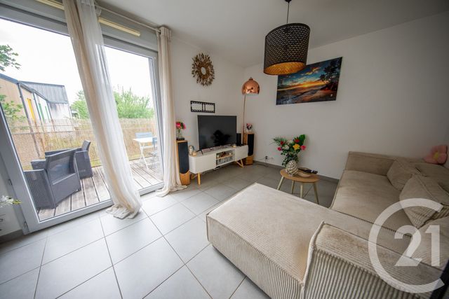 Appartement T3 à vendre - 3 pièces - 61.35 m2 - BLANQUEFORT - 33 - AQUITAINE - Century 21 Kadima