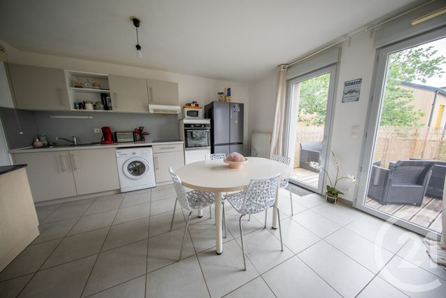 Appartement T3 à vendre - 3 pièces - 61.35 m2 - BLANQUEFORT - 33 - AQUITAINE - Century 21 Kadima