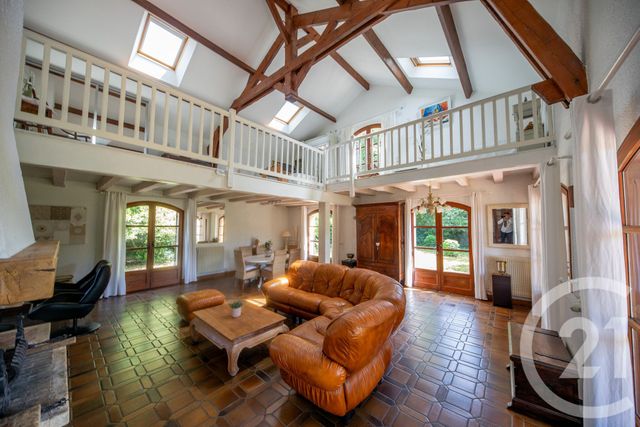 Afficher la photo en grand maison à vendre - 6 pièces - 222.2 m2 - LE HAILLAN - 33 - AQUITAINE - Century 21 Kadima