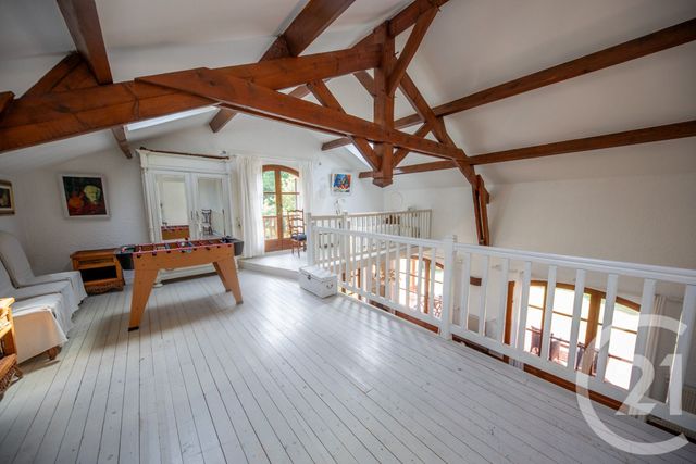 Afficher la photo en grand maison à vendre - 6 pièces - 222.2 m2 - LE HAILLAN - 33 - AQUITAINE - Century 21 Kadima