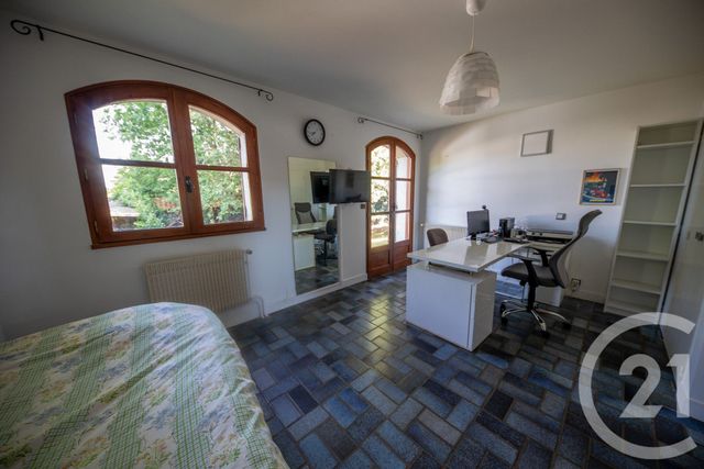 Afficher la photo en grand maison à vendre - 6 pièces - 222.2 m2 - LE HAILLAN - 33 - AQUITAINE - Century 21 Kadima