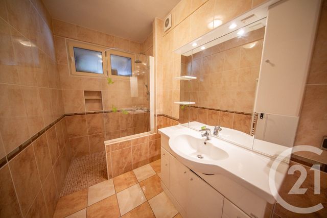 maison à vendre - 7 pièces - 166.95 m2 - ST MEDARD EN JALLES - 33 - AQUITAINE - Century 21 Kadima