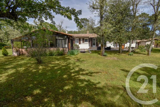 maison à vendre - 6 pièces - 149.63 m2 - ST AUBIN DE MEDOC - 33 - AQUITAINE - Century 21 Kadima