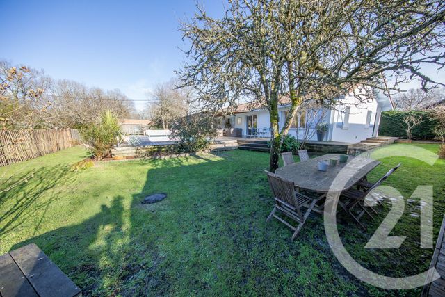 maison à vendre - 6 pièces - 124.45 m2 - SALAUNES - 33 - AQUITAINE - Century 21 Kadima
