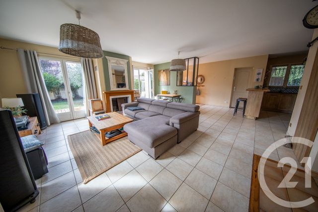 maison à vendre - 7 pièces - 156.61 m2 - ST MEDARD EN JALLES - 33 - AQUITAINE - Century 21 Kadima
