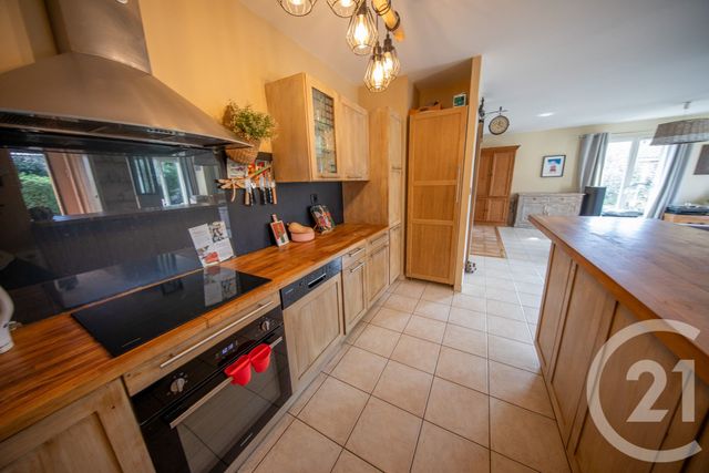 maison à vendre - 7 pièces - 156.61 m2 - ST MEDARD EN JALLES - 33 - AQUITAINE - Century 21 Kadima