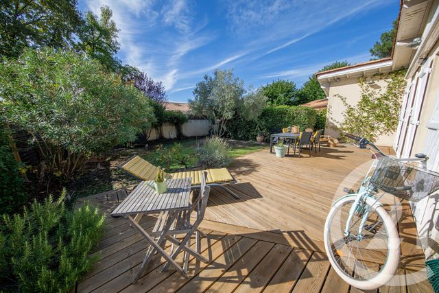 maison à vendre - 7 pièces - 156.61 m2 - ST MEDARD EN JALLES - 33 - AQUITAINE - Century 21 Kadima