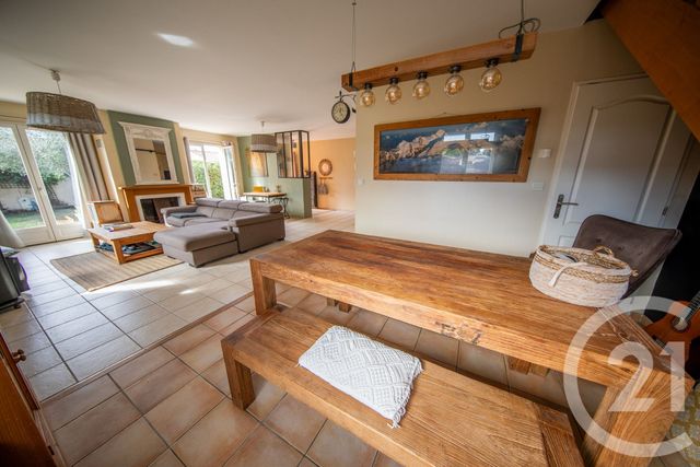 maison à vendre - 7 pièces - 156.61 m2 - ST MEDARD EN JALLES - 33 - AQUITAINE - Century 21 Kadima