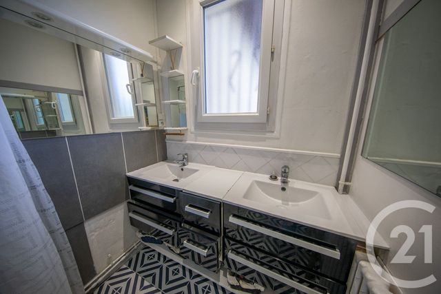 maison à vendre - 8 pièces - 193.74 m2 - ST MEDARD EN JALLES - 33 - AQUITAINE - Century 21 Kadima