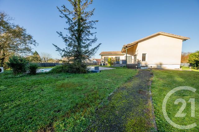 maison à vendre - 7 pièces - 266.0 m2 - LE TAILLAN MEDOC - 33 - AQUITAINE - Century 21 Kadima