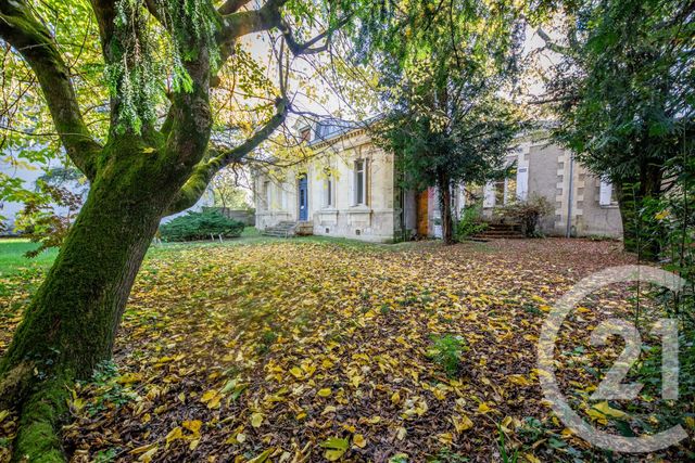 maison à vendre - 10 pièces - 289.0 m2 - ST MEDARD EN JALLES - 33 - AQUITAINE - Century 21 Kadima