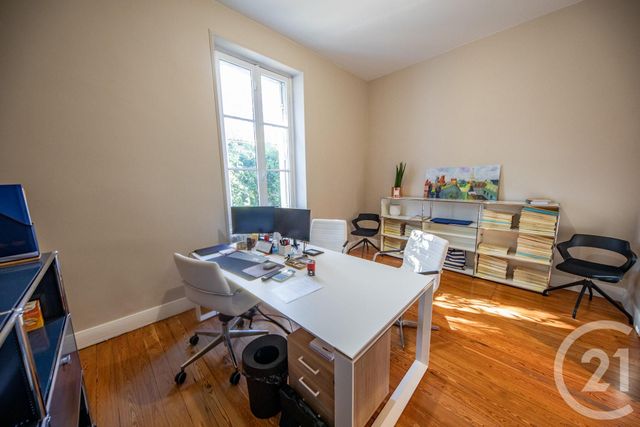 maison à vendre - 10 pièces - 289.0 m2 - ST MEDARD EN JALLES - 33 - AQUITAINE - Century 21 Kadima