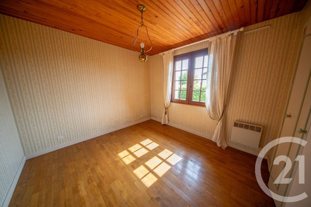 maison à vendre - 7 pièces - 214.65 m2 - ST MEDARD EN JALLES - 33 - AQUITAINE - Century 21 Kadima