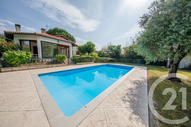 maison à vendre - 7 pièces - 214.65 m2 - ST MEDARD EN JALLES - 33 - AQUITAINE - Century 21 Kadima