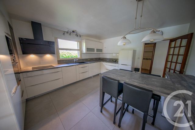 maison à vendre - 7 pièces - 214.65 m2 - ST MEDARD EN JALLES - 33 - AQUITAINE - Century 21 Kadima