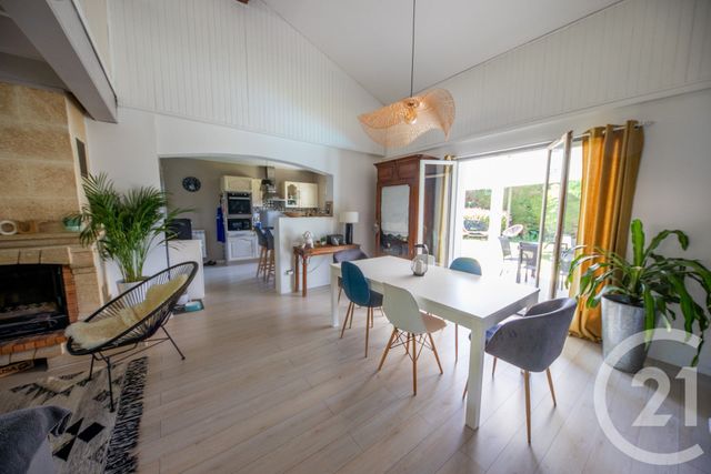 Afficher la photo en grand maison à vendre - 7 pièces - 143.85 m2 - ST MEDARD EN JALLES - 33 - AQUITAINE - Century 21 Kadima