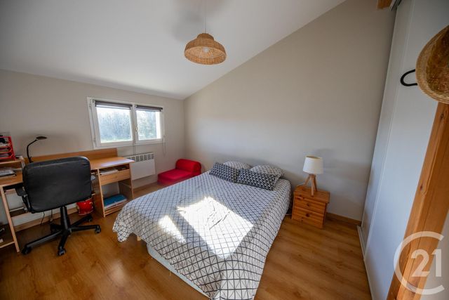 Afficher la photo en grand maison à vendre - 7 pièces - 143.85 m2 - ST MEDARD EN JALLES - 33 - AQUITAINE - Century 21 Kadima