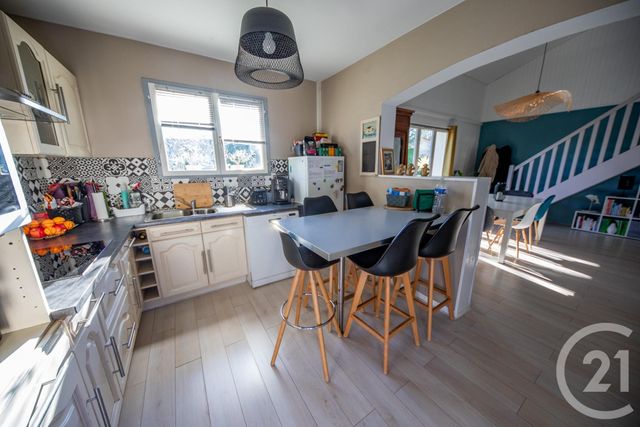 Afficher la photo en grand maison à vendre - 7 pièces - 143.85 m2 - ST MEDARD EN JALLES - 33 - AQUITAINE - Century 21 Kadima