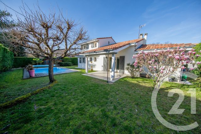 maison à vendre - 7 pièces - 143.85 m2 - ST MEDARD EN JALLES - 33 - AQUITAINE - Century 21 Kadima
