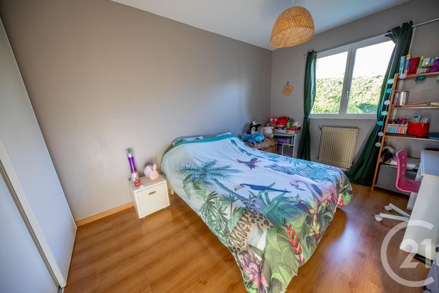 Afficher la photo en grand maison à vendre - 7 pièces - 143.85 m2 - ST MEDARD EN JALLES - 33 - AQUITAINE - Century 21 Kadima