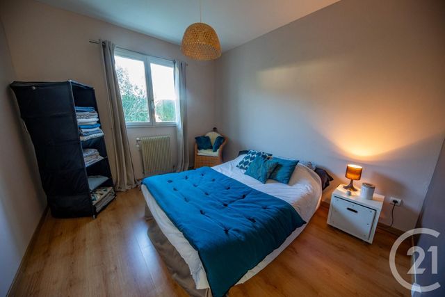 Afficher la photo en grand maison à vendre - 7 pièces - 143.85 m2 - ST MEDARD EN JALLES - 33 - AQUITAINE - Century 21 Kadima