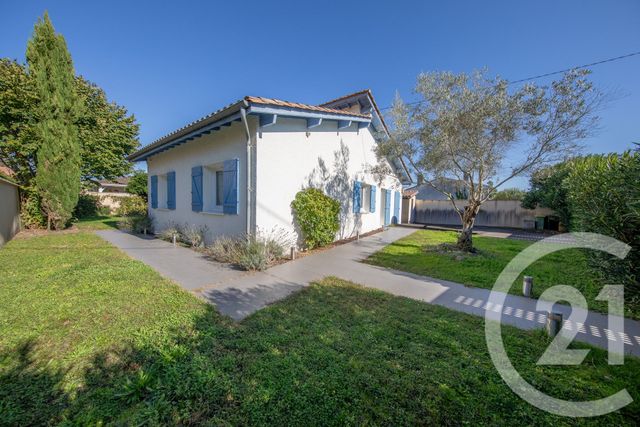 maison à vendre - 6 pièces - 131.47 m2 - ST MEDARD EN JALLES - 33 - AQUITAINE - Century 21 Kadima