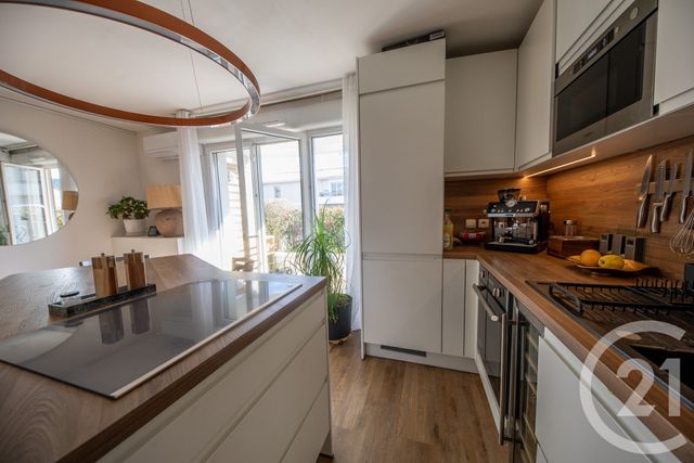 Appartement F2 à vendre - 2 pièces - 46.12 m2 - ST AUBIN DE MEDOC - 33 - AQUITAINE - Century 21 Kadima