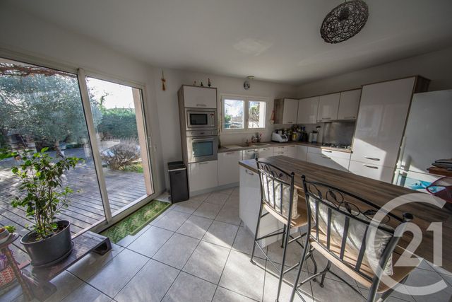 maison à vendre - 5 pièces - 112.48 m2 - ST MEDARD EN JALLES - 33 - AQUITAINE - Century 21 Kadima