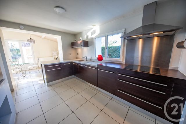 Afficher la photo en grand maison à vendre - 4 pièces - 149.0 m2 - ST MEDARD EN JALLES - 33 - AQUITAINE - Century 21 Kadima