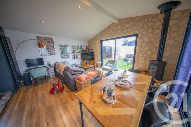 maison à vendre - 4 pièces - 85.48 m2 - ST MEDARD EN JALLES - 33 - AQUITAINE - Century 21 Kadima