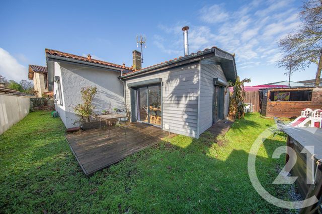 maison à vendre - 4 pièces - 85.48 m2 - ST MEDARD EN JALLES - 33 - AQUITAINE - Century 21 Kadima