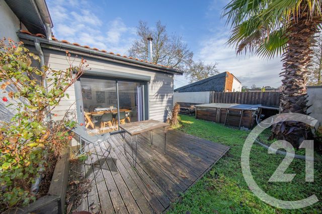 maison à vendre - 4 pièces - 85.48 m2 - ST MEDARD EN JALLES - 33 - AQUITAINE - Century 21 Kadima