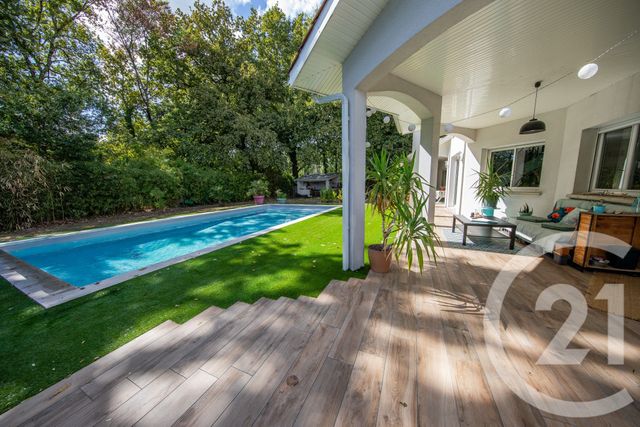 maison à vendre - 7 pièces - 203.29 m2 - ST MEDARD EN JALLES - 33 - AQUITAINE - Century 21 Kadima