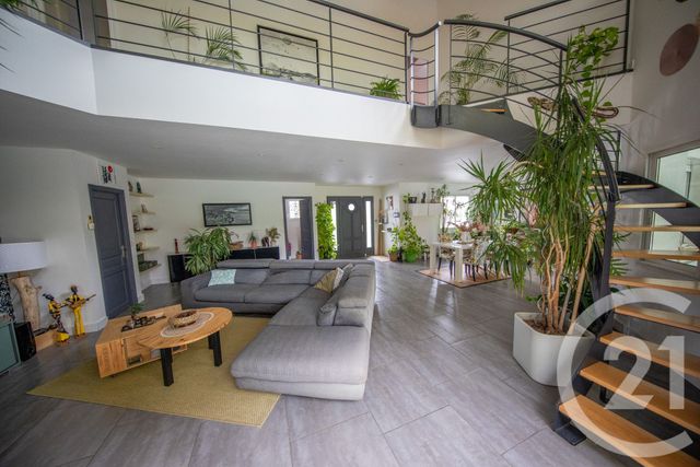 maison à vendre - 7 pièces - 203.29 m2 - ST MEDARD EN JALLES - 33 - AQUITAINE - Century 21 Kadima
