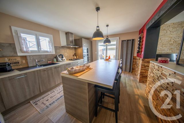 maison à vendre - 5 pièces - 122.66 m2 - ST MEDARD EN JALLES - 33 - AQUITAINE - Century 21 Kadima
