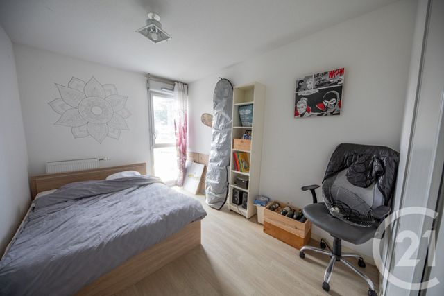 Appartement T4 à vendre - 4 pièces - 77.44 m2 - BLANQUEFORT - 33 - AQUITAINE - Century 21 Kadima