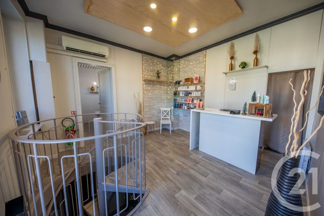 Afficher la photo en grand commerce à vendre - 92.72 m2 - BLANQUEFORT - 33 - AQUITAINE - Century 21 Kadima
