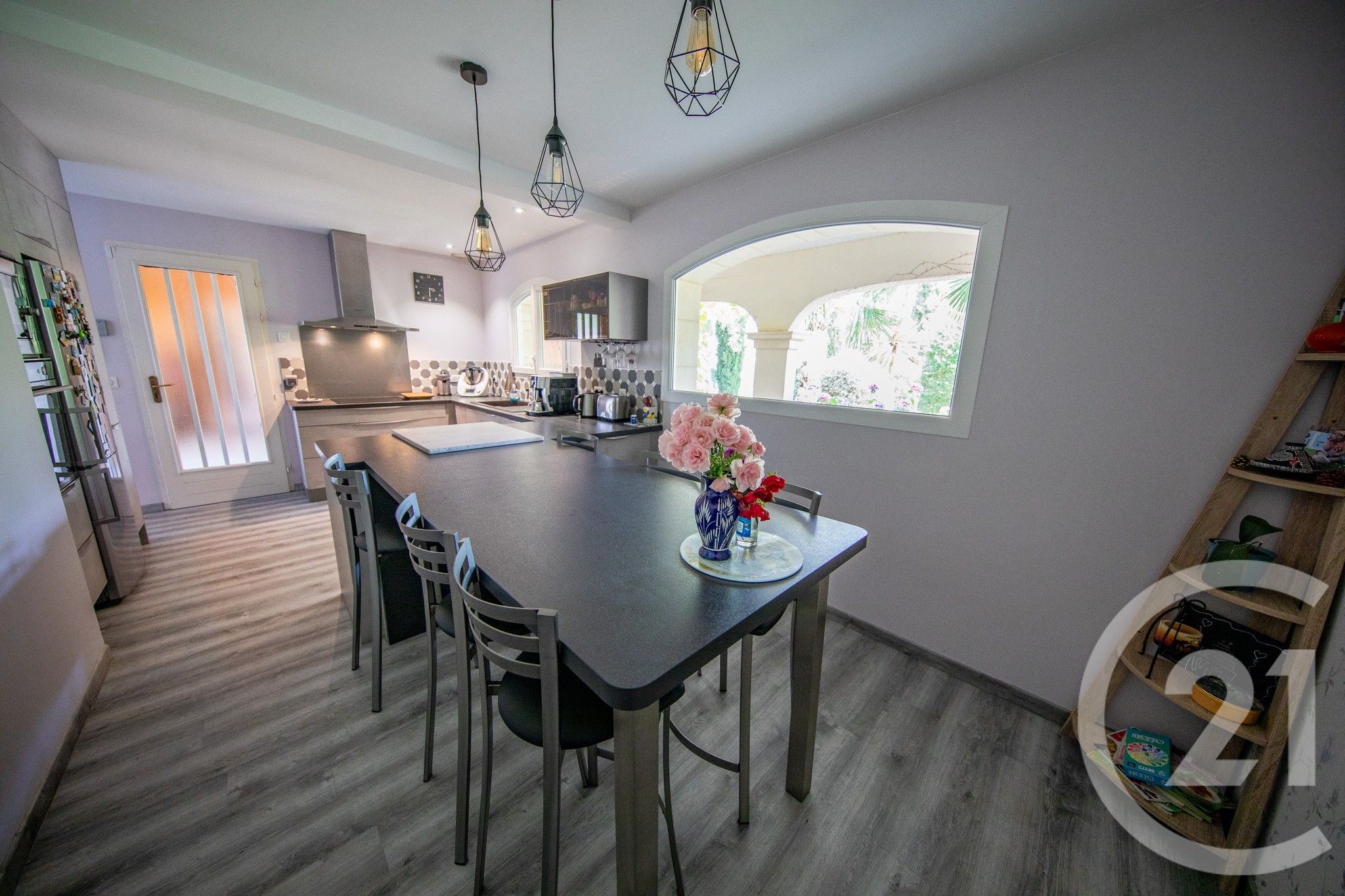 Maison 10 pièces 222 m² à vendre à Le Pian-Médoc — photo 9