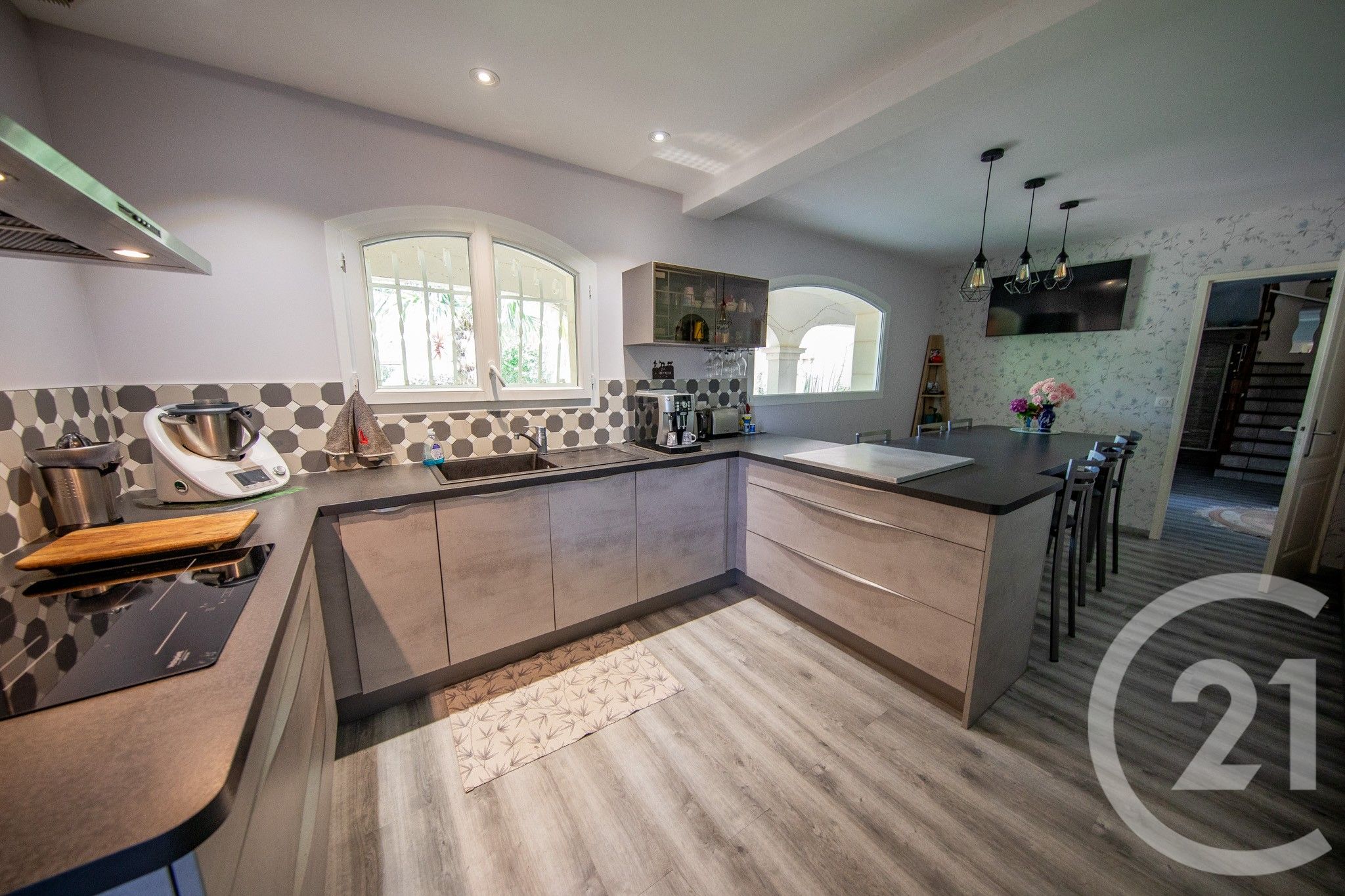 Maison 10 pièces 222 m² à vendre à Le Pian-Médoc — photo 8