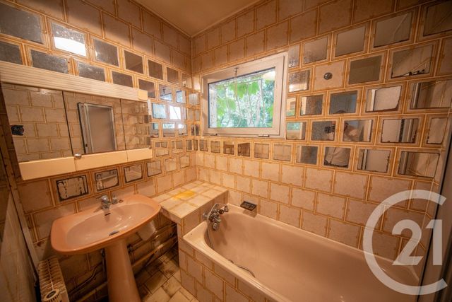 Afficher la photo en grand maison à vendre - 6 pièces - 139.48 m2 - LE PIAN MEDOC - 33 - AQUITAINE - Century 21 Kadima