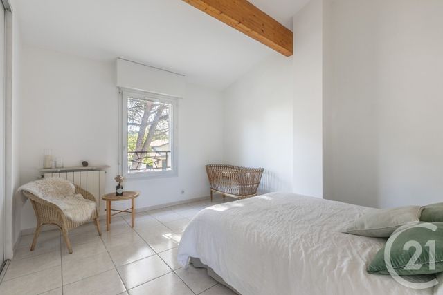 maison à vendre - 6 pièces - 135.35 m2 - ST MEDARD EN JALLES - 33 - AQUITAINE - Century 21 Kadima
