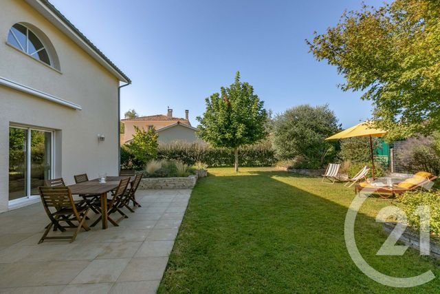 maison à vendre - 6 pièces - 135.35 m2 - ST MEDARD EN JALLES - 33 - AQUITAINE - Century 21 Kadima