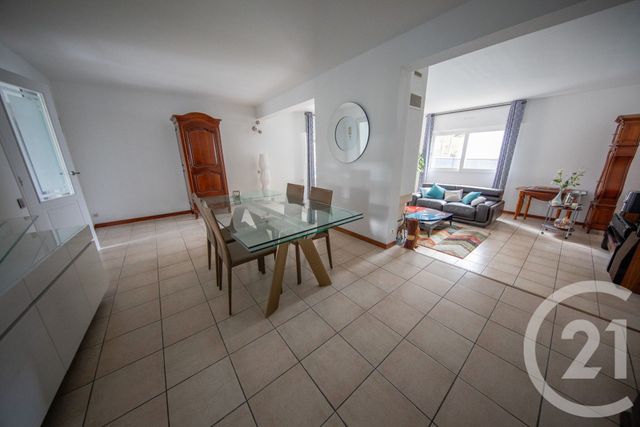 maison à vendre - 6 pièces - 142.17 m2 - ST AUBIN DE MEDOC - 33 - AQUITAINE - Century 21 Kadima