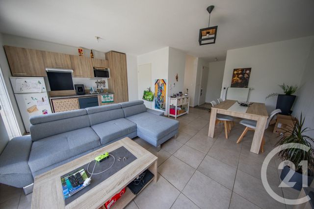 maison à vendre - 3 pièces - 65.68 m2 - ST MEDARD EN JALLES - 33 - AQUITAINE - Century 21 Kadima