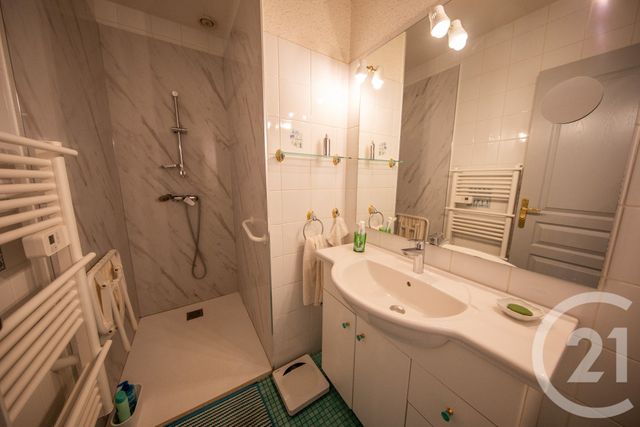 maison à vendre - 6 pièces - 116.0 m2 - ST MEDARD EN JALLES - 33 - AQUITAINE - Century 21 Kadima