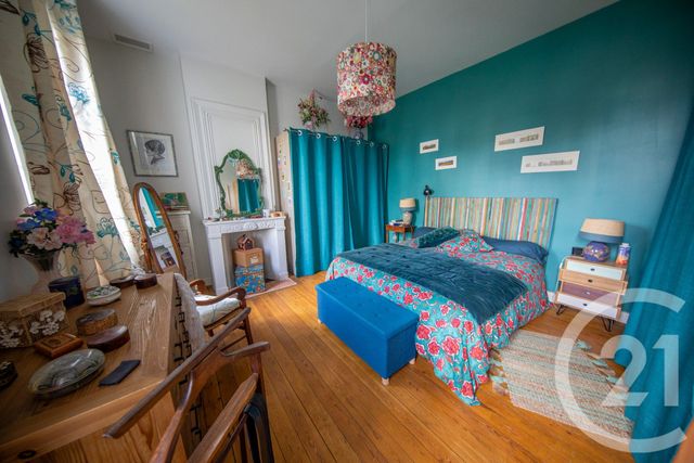 maison à vendre - 5 pièces - 136.98 m2 - ST MEDARD EN JALLES - 33 - AQUITAINE - Century 21 Kadima