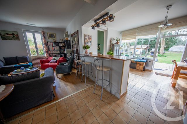 maison à vendre - 5 pièces - 136.98 m2 - ST MEDARD EN JALLES - 33 - AQUITAINE - Century 21 Kadima