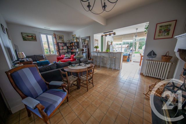 maison à vendre - 5 pièces - 136.98 m2 - ST MEDARD EN JALLES - 33 - AQUITAINE - Century 21 Kadima