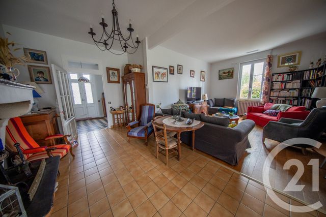 maison à vendre - 5 pièces - 136.98 m2 - ST MEDARD EN JALLES - 33 - AQUITAINE - Century 21 Kadima